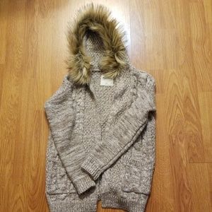 Abercrombie Knitted Hood with Fur